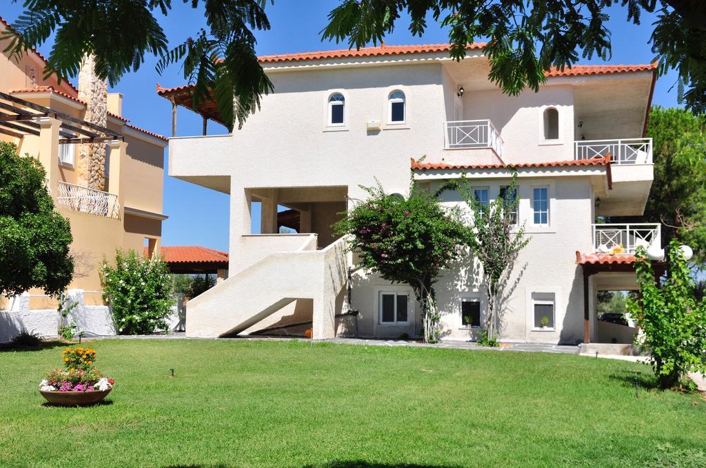 Phoenix Beachside Condos Коккони Экстерьер фото