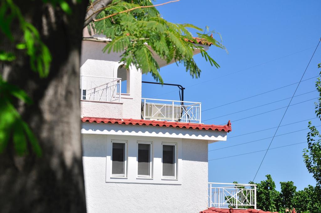 Phoenix Beachside Condos Коккони Экстерьер фото